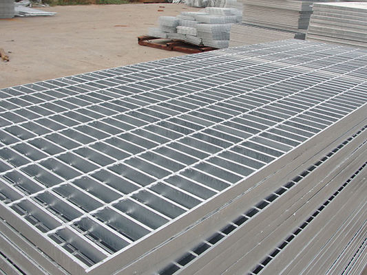 Sıcak Dip Galvanizli Çelik ızgara 32x4mm 30x100mm drenaj Galvanizli Bar ızgara